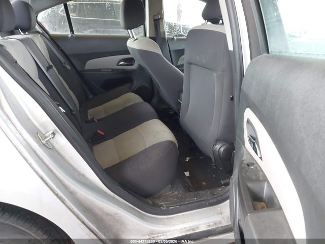 1G1PA5SGXE7115540 Chevrolet Cruze Ls Auto