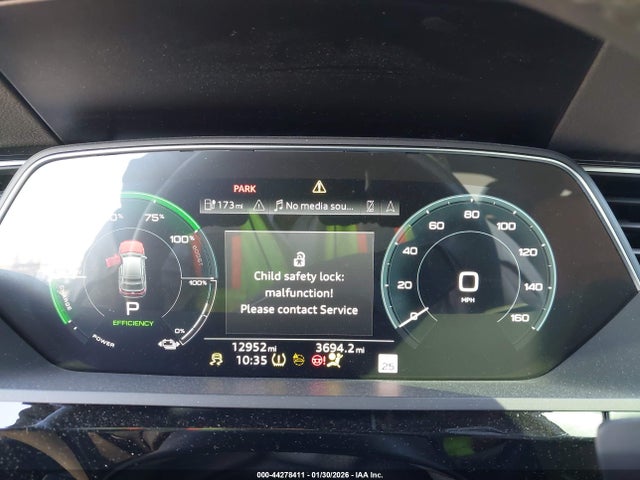 Продажа на аукционе авто 2024 Audi Q8 E-tron S Line Premium Plus Quattro, vin: WA1CAAGE6RB024946, номер лота: 44278411