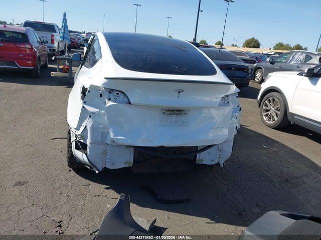 2020 TESLA MODEL Y 5YJYGDEF7LF001963 Photo 5