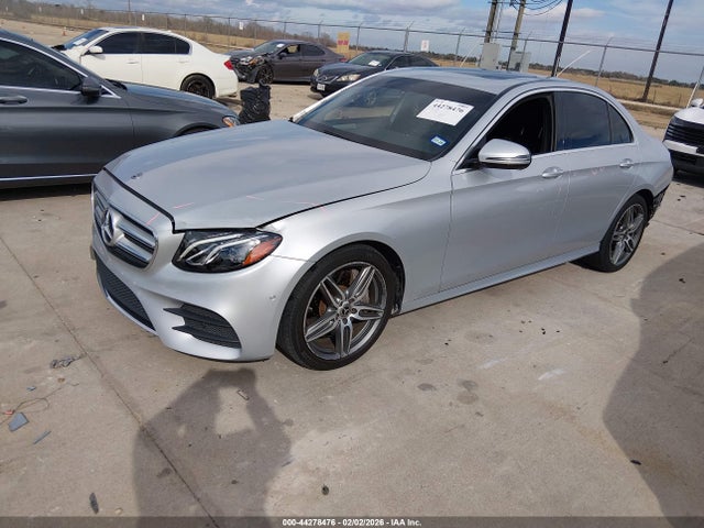 WDDZF4KB4HA239428 Mercedes-Benz E 300 4matic