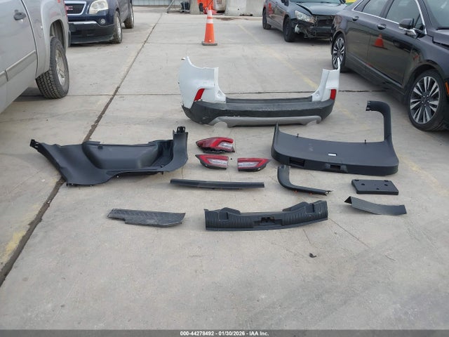 1FMCU0GN6SUA26774 Ford Escape Active