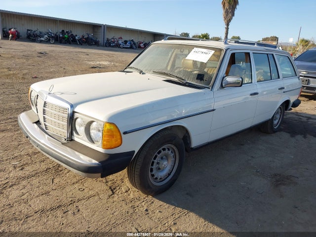 1984 MERCEDES-BENZ 300 WDBAB93AXEF022839 Photo 1