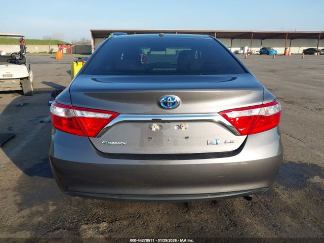 4T1BD1FK8HU215797 Toyota Camry Hybrid Le