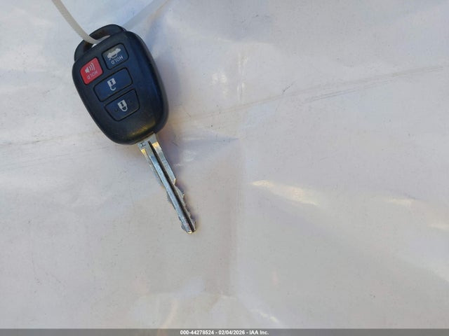4T1BF1FKXHU398579 Toyota CAMRY SE