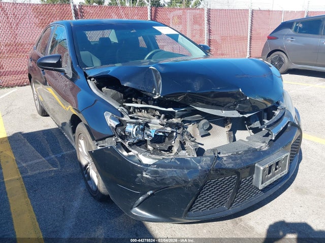 4T1BF1FKXHU398579 Toyota CAMRY SE