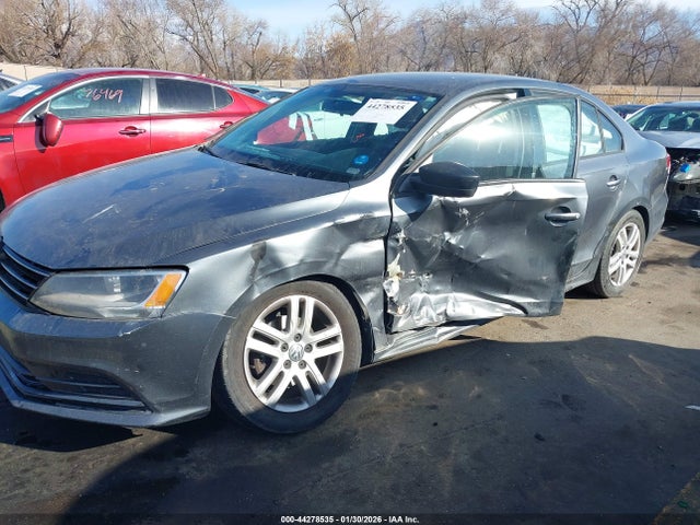 3VW2K7AJ9FM230612 Volkswagen Jetta 2.0l S