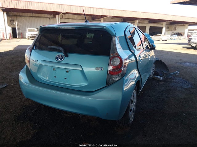 JTDKDTB31E1062241 Toyota Prius C Two