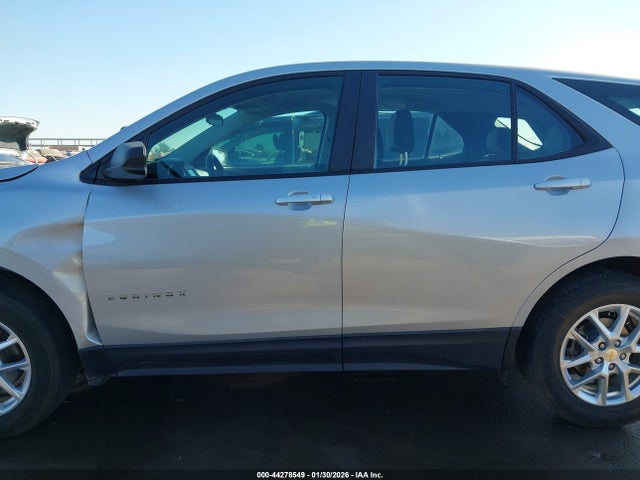 2GNAXSEV3N6146172 Chevrolet Equinox Awd Ls