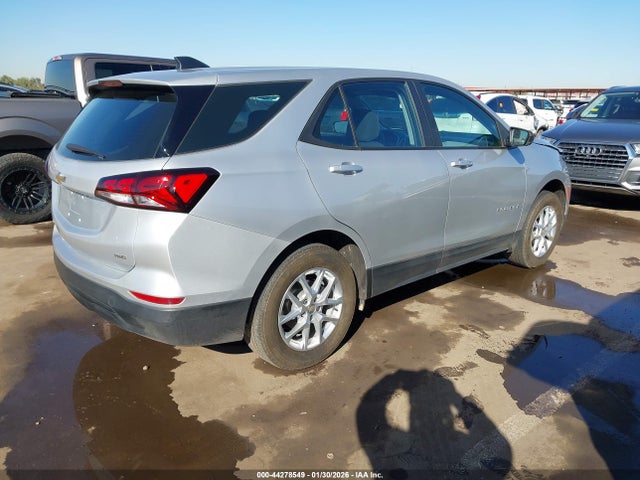 2GNAXSEV3N6146172 Chevrolet Equinox Awd Ls