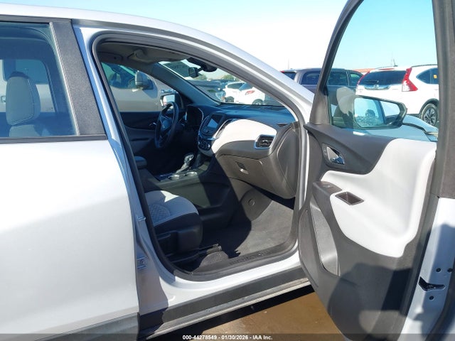 2GNAXSEV3N6146172 Chevrolet Equinox Awd Ls