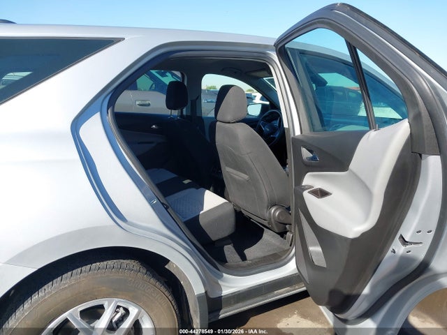 2GNAXSEV3N6146172 Chevrolet Equinox Awd Ls