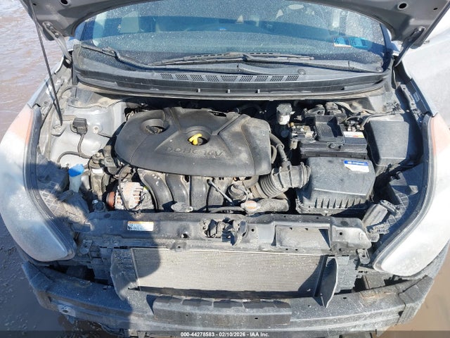 44278583 :رقم المزاد ، KMHDH4AE9BU110421 vin ، 2011 Hyundai Elantra Gls (ulsan Plant) مزاد بيع