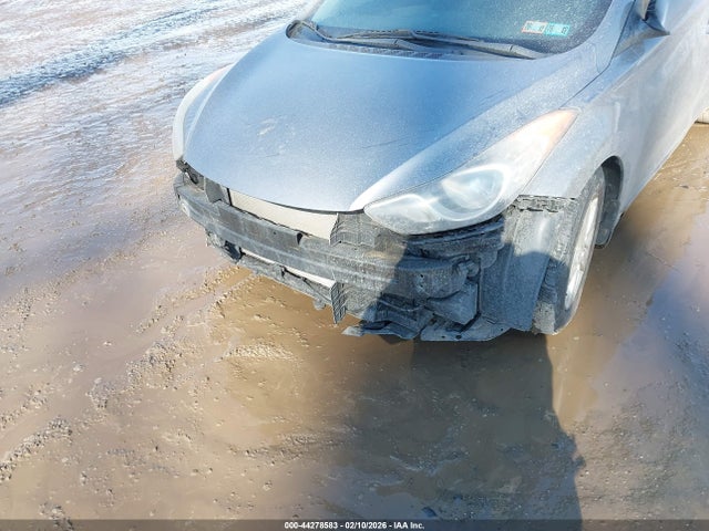 44278583 :رقم المزاد ، KMHDH4AE9BU110421 vin ، 2011 Hyundai Elantra Gls (ulsan Plant) مزاد بيع