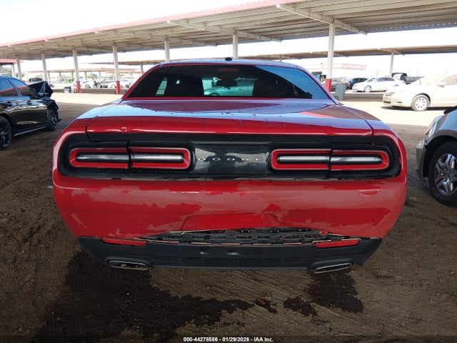 2015 Dodge Challenger Sxt მანქანა იყიდება აუქციონზე, vin: 2C3CDZAG0FH775568, აუქციონის ნომერი: 44278586