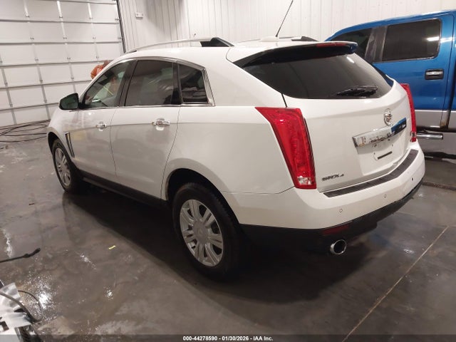 2016 CADILLAC SRX 3GYFNEE30GS515301 Photo 2