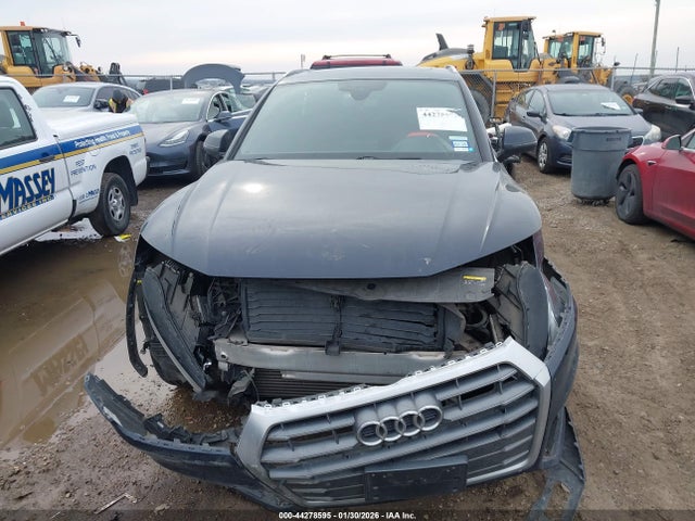 44278595 :رقم المزاد ، WA1BNAFYXK2045235 vin ، 2019 Audi Q5 45 Premium مزاد بيع