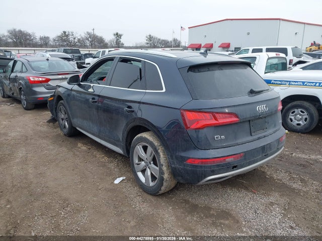 2019 AUDI Q5 WA1BNAFYXK2045235 Photo 2