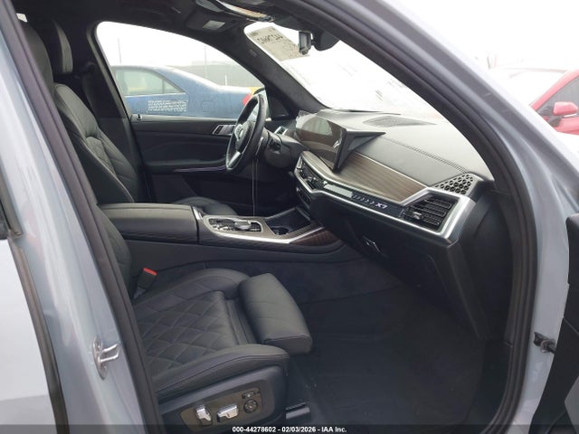 2024 BMW X7 5UX23EM01R9V34574 Photo 4