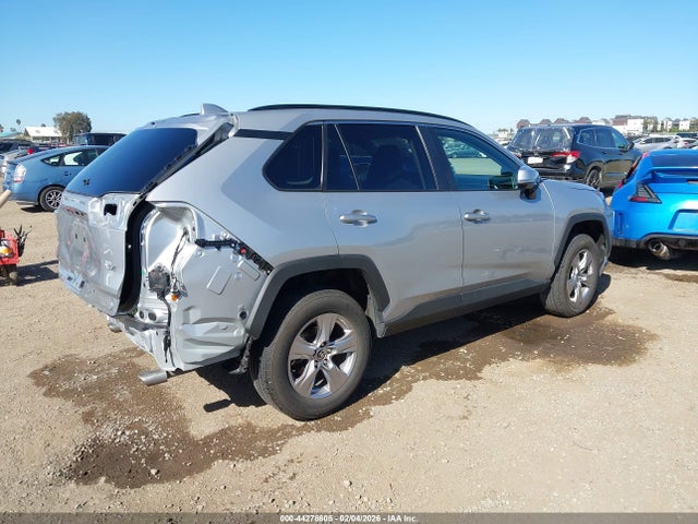 2T3W1RFV7SW389796 Toyota Rav4 Xle