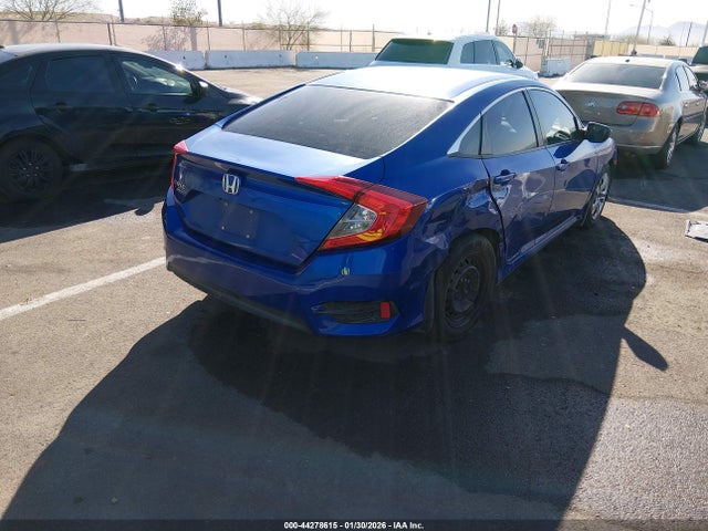 Honda Civic Lx 2018 2HGFC2F50JH580171 Image 4