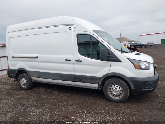 Ford Transit-250 2023 1FTBR2X84PKB37933 Image 13