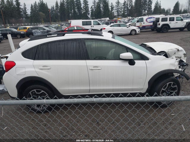 Subaru Crosstrek 2.0i Premium 2016 JF2GPABC3GH229552 Image 14