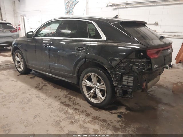 2019 AUDI Q8 WA1BVAF10KD022361 Photo 2