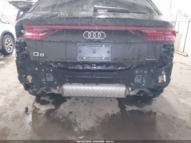 2019 AUDI Q8 WA1BVAF10KD022361 Photo 5