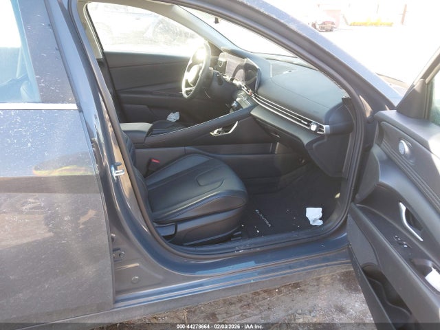 KMHLP4AG3PU575476 Hyundai Elantra Limited
