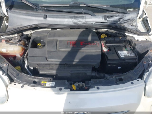 2013 FIAT 500C 3C3CFFDR2DT742839 Photo 9