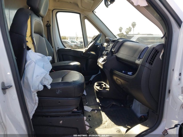 3C6TRVAG2HE526717 RAM Promaster 1500 Low Roof 136 Wb