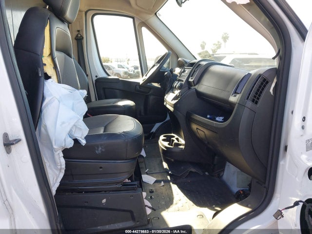3C6TRVAG2HE526717 RAM Promaster 1500 Low Roof 136 Wb