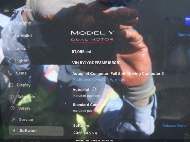 2021 TESLA MODEL Y 5YJYGDEF8MF195081 Photo 6
