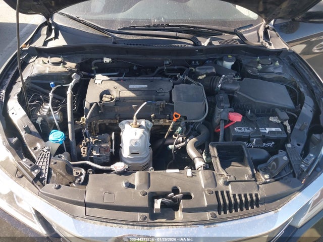 1HGCR2F3XGA089890 Honda ACCORD LX