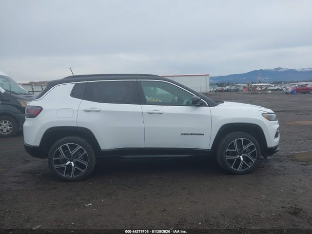 Jeep Compass Limited 4x4 2025 3C4NJDCN5ST593863 Image 12