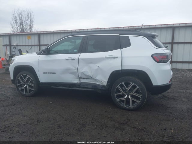 Jeep Compass Limited 4x4 2025 3C4NJDCN5ST593863 Image 13