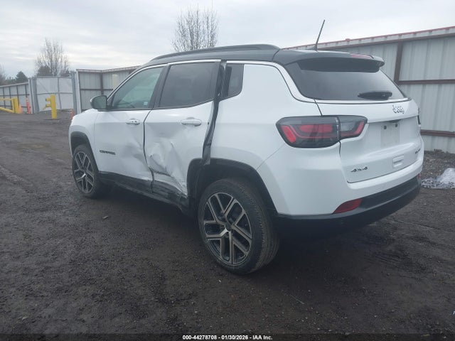 Jeep Compass Limited 4x4 2025 3C4NJDCN5ST593863 Image 3