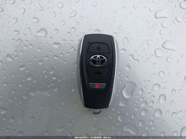 2024 TOYOTA GR86 JF1ZNBE18R9751268 Photo 10