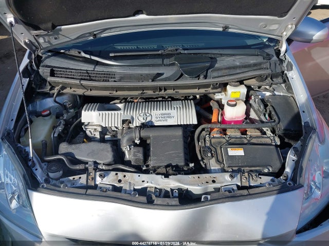 Toyota Prius Three 2015 JTDKN3DU8F0476109 Image 10