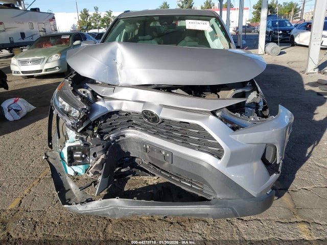Toyota RAV4 LE 2022 2T3K1RFV7NC197167 Image 13