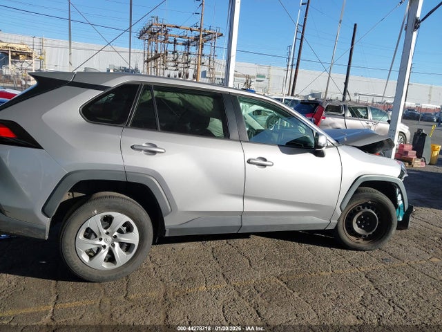 Toyota RAV4 LE 2022 2T3K1RFV7NC197167 Image 14