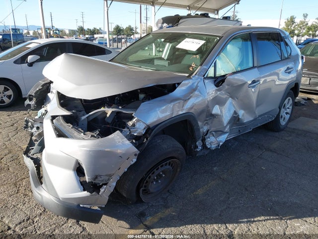 Toyota RAV4 LE 2022 2T3K1RFV7NC197167 Image 2