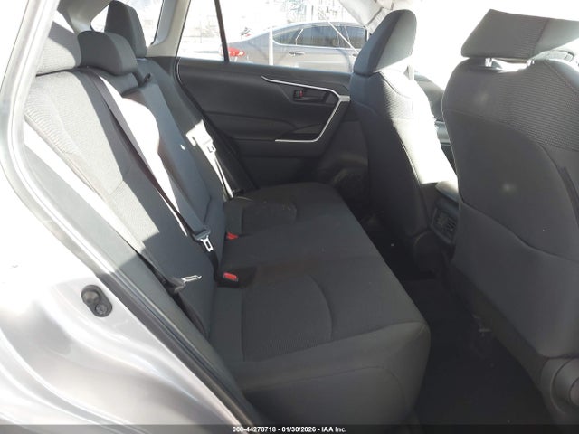 Toyota RAV4 LE 2022 2T3K1RFV7NC197167 Image 8