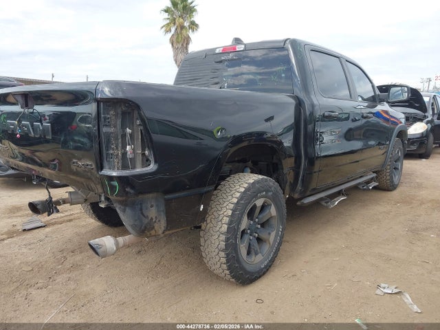1C6RRELT6KN601166 RAM 1500 Rebel 4x2 5&#039;7 Box