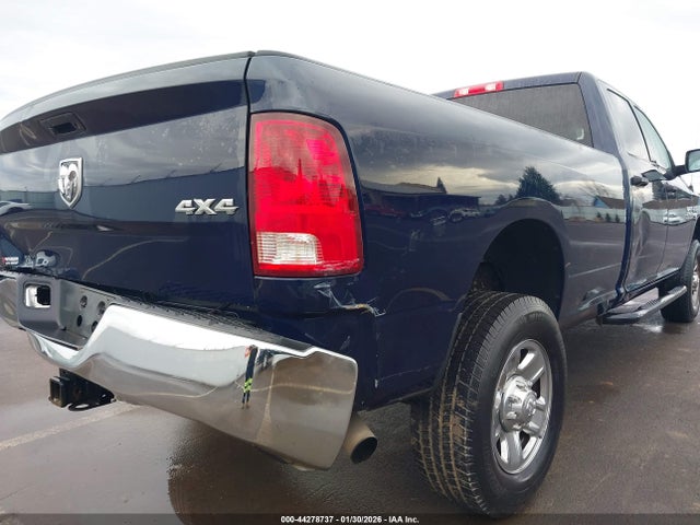 3C6UR5HJ2JG399161 RAM 2500 Tradesman 4x4 8&#039; Box