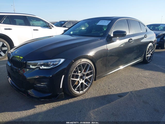 3MW5R1J01M8C15167 BMW 330I