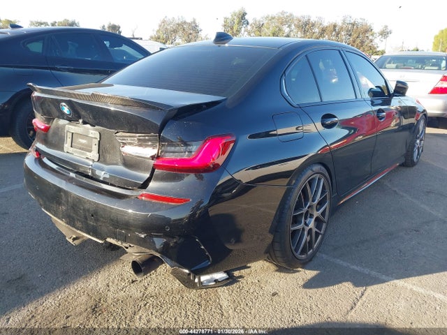 3MW5R1J01M8C15167 BMW 330I