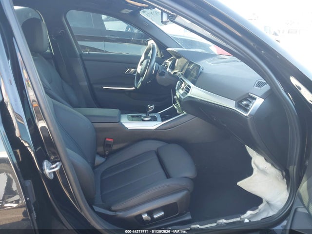 3MW5R1J01M8C15167 BMW 330I