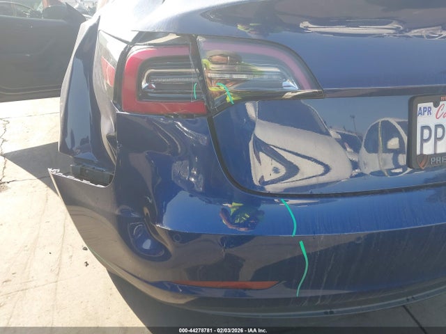 5YJ3E1EA5JF007356 Tesla Model 3 Long Range/mid Range