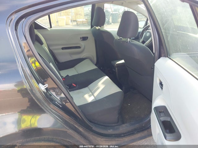 JTDKDTB36E1566834 Toyota Prius C Four/one/three/two